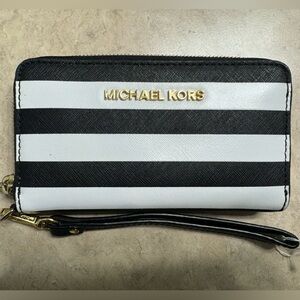 Michael Kors phone wallet wristlet. Black and white.